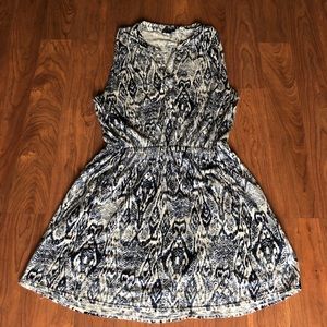 CUTE Lucky Brand singed waist dress